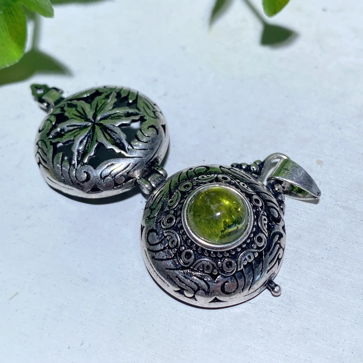 1.1-inch Mixed Crystal Spiritual Pendant for Healing & Protection